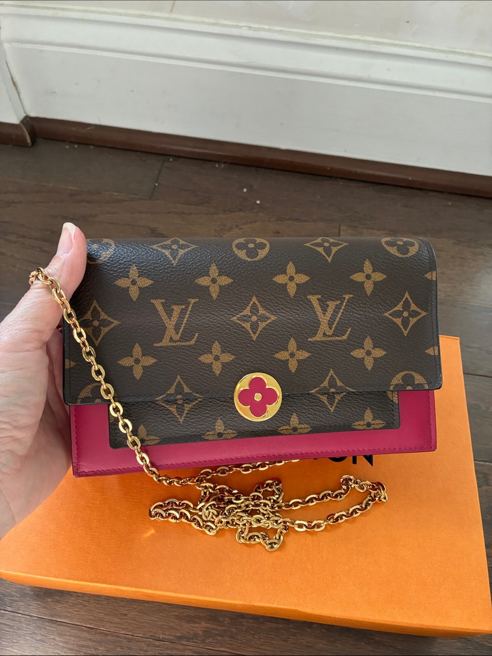 Louis Vuitton Monogram Flore Wallet on Chain - Picture 7 of 10